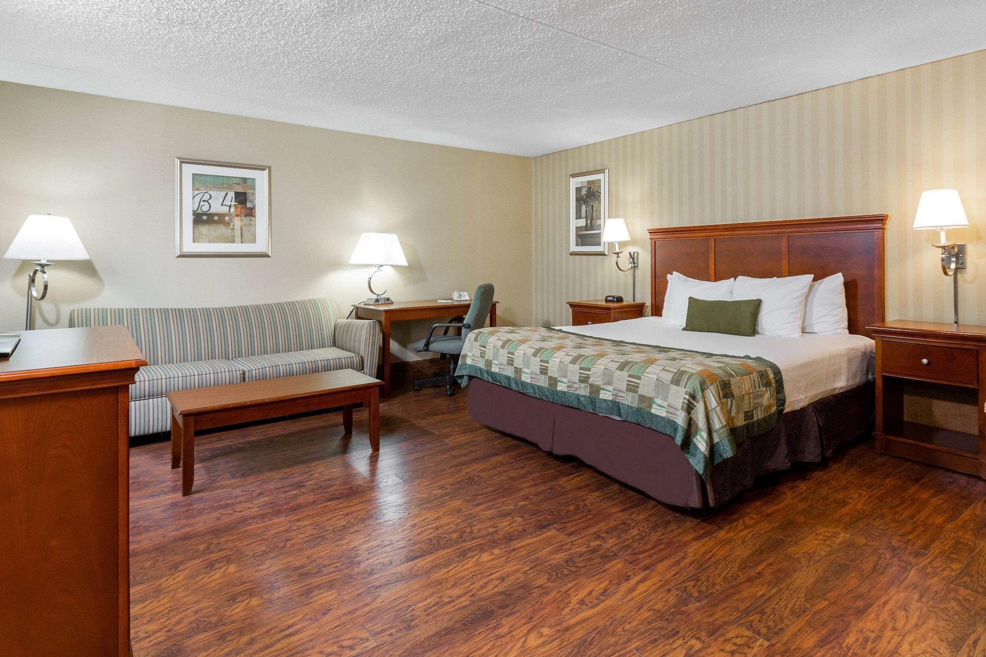 Days Inn by Wyndham Westminster Exterior foto